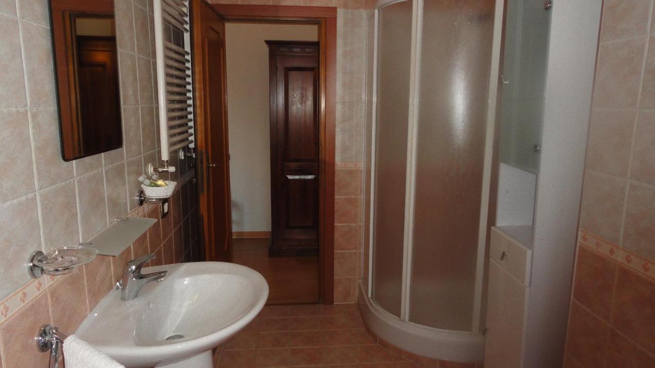 Bed And Breakfast La Corte Degli Ulivi Civitavecchia Zimmer foto